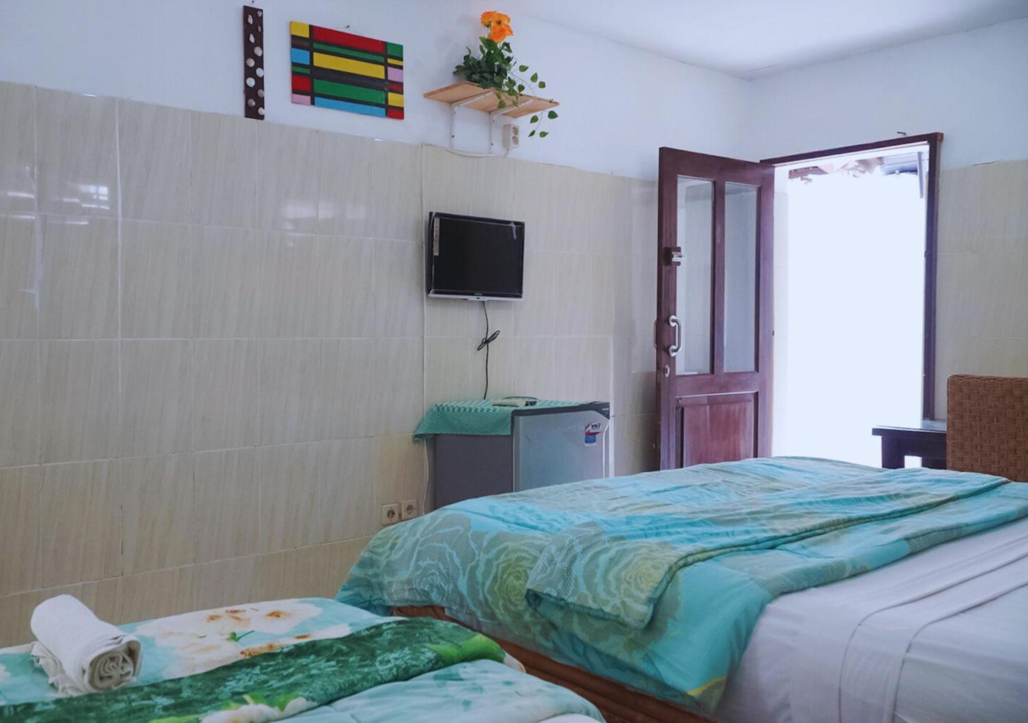 Energy Melati Gili Hotel กีลีตราวางัน ภายนอก รูปภาพ