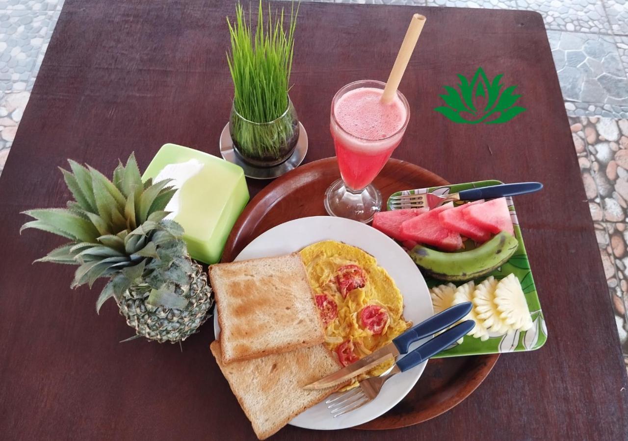Energy Melati Gili Hotel กีลีตราวางัน ภายนอก รูปภาพ